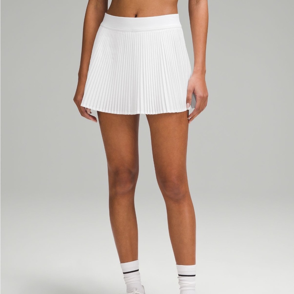 Lululemon Varsity High-Rise Pleated Tennis Skirt sz 0